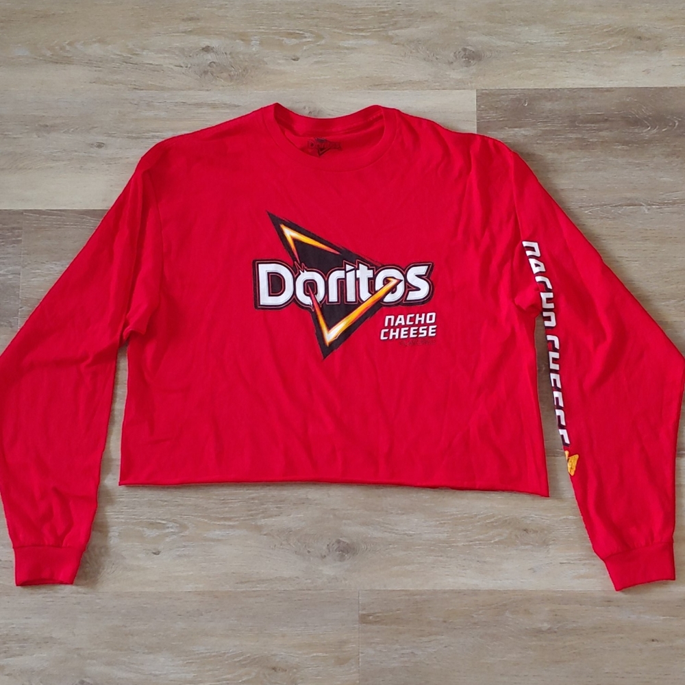 NWOT Doritos Graphic Women's Cropped T-Shirt